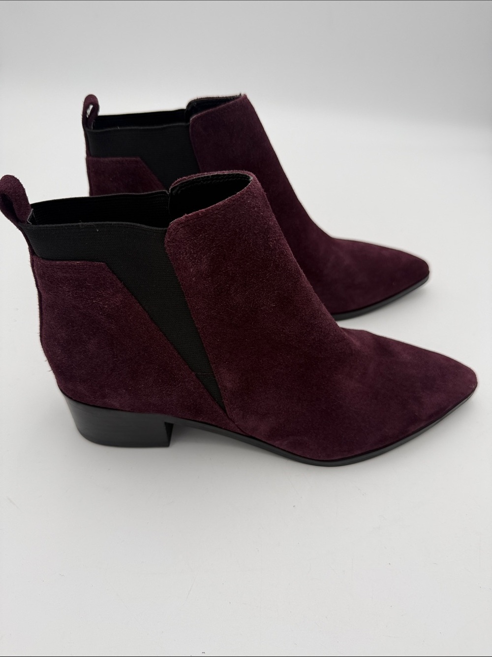 Marc Fisher Burgundy Suede Pointed Chelsea Booties women 9M pull on casual retro - Picture 3 of 16
